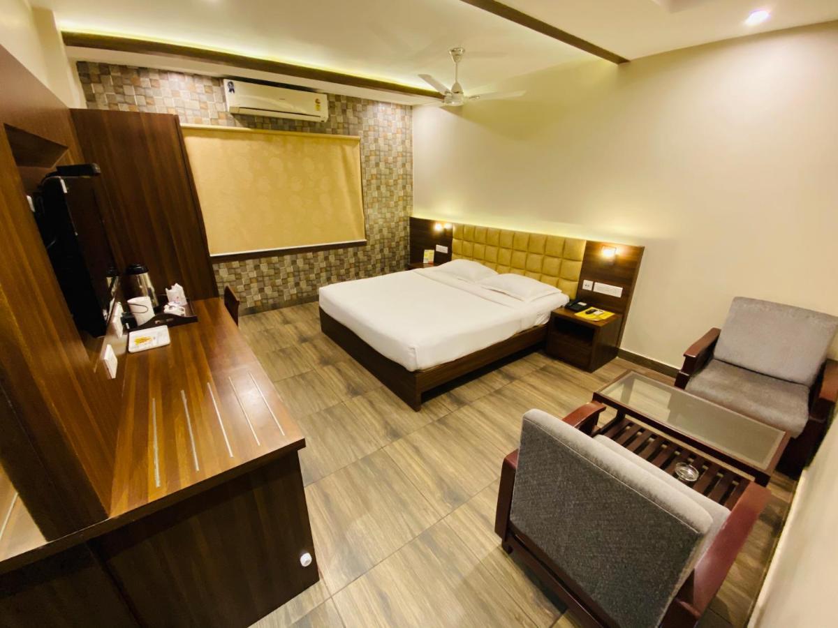 Saluja Residency Hotel Siliguri Exterior foto