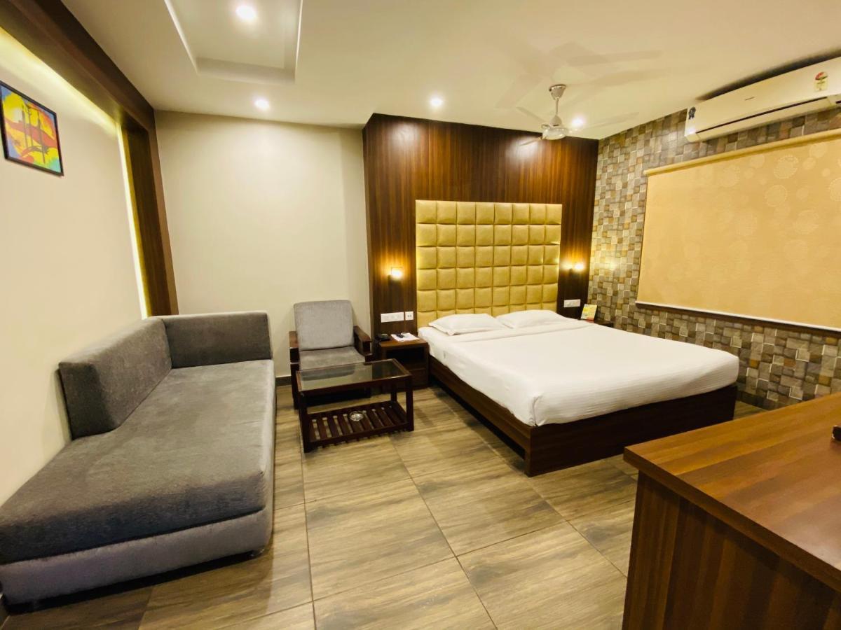 Saluja Residency Hotel Siliguri Exterior foto