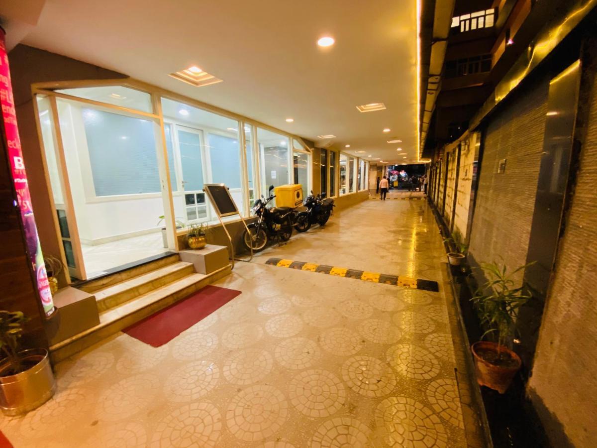 Saluja Residency Hotel Siliguri Exterior foto